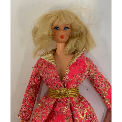 403 - A vintage 1970s Mattel Living Barbie, with leaflets