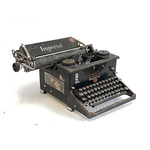 487 - A vintage Imperial typewriter