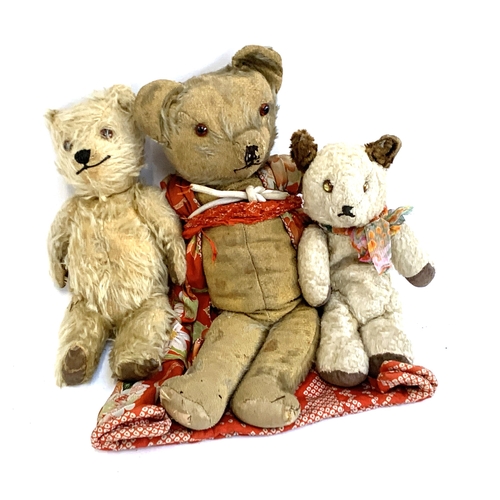 382 - Three vintage teddy bears: two Steiff style with articulated limbs, 42cmL and 30cmL, with one other ... 