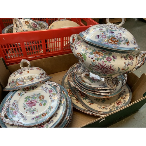 237 - Two boxes of Masons Ironstone Java transferware ceramics to include lidded tureen, dinner plates, tw... 