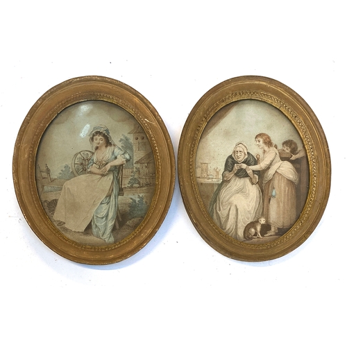 985 - A pair of 19th century engravings, in gilt oval frames, 19x15.5cm