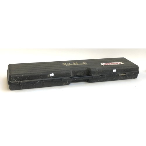 1288 - A plastic gun case, 96cmL