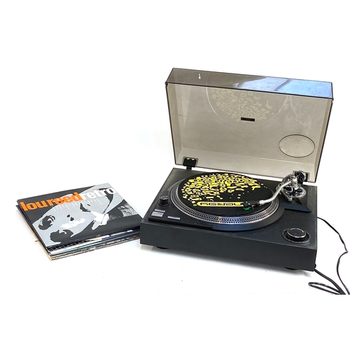 649 - A Sherwood PM-8550 turntable, together with a small quantity of vinyl LPs to include Blondie, Rowan ... 