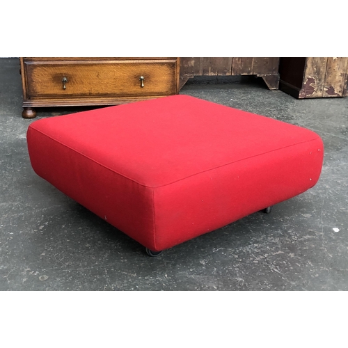 1198 - A large red ottoman, 90x90x35cmH