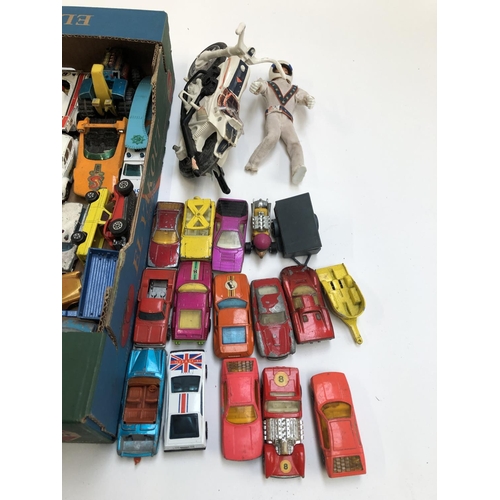 655 - A large quantity of die cast model vehicles to include Dinky, Corgi, Matchbox, Hot Wheels, Tonka, Br... 