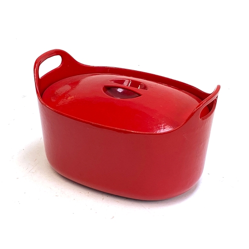 500 - A Timo Sarpaneva Rosenlew red cast iron enamel casserole pot, marked to base, 29.5cmW