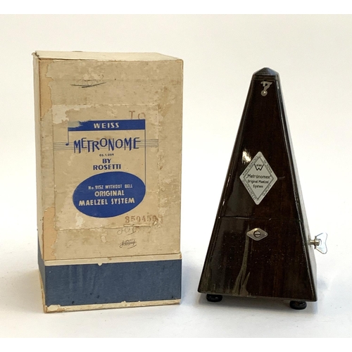 316 - A Weiss Metronomex Czechoslovakia Maelzel System metronome, 23.5cmH, with original box