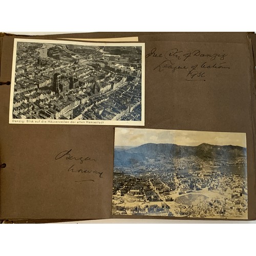 557 - An early 20th century photograph album c.1920 containing approx. 150 black and white photographs, po... 