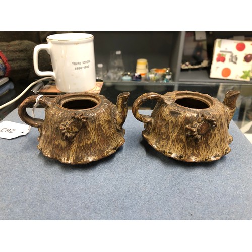 263 - Two small Chinese Yixing teapots with crab decoration, 6cmH