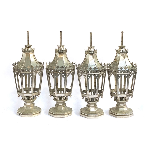 1088 - Interior design interest: A set of four octagonal chrome table lamps, each 62cmH