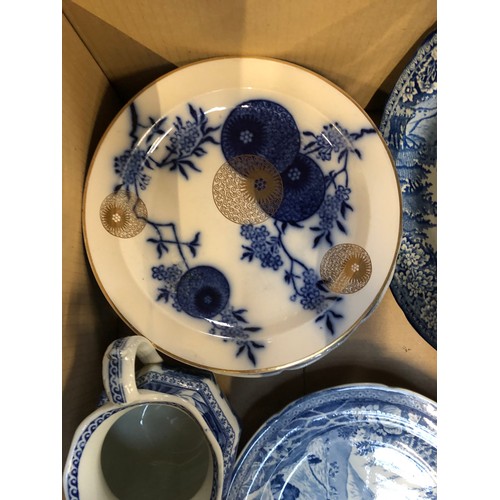 140 - A quantity of 19th century blue and white ceramics to include Wedgwood Fallow Deer jugs, Leeds Potte... 