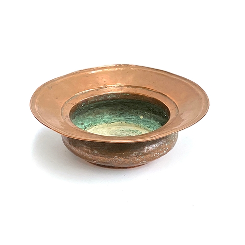 319 - A large copper basin with wide rim, 39cmD 12cmH