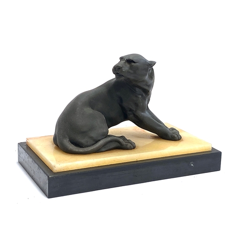 330 - An Art Deco style bronze sculpture of a Puma on an onyx base, 27cmW