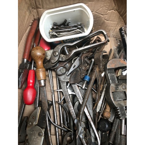 1151 - A box of vintage hammers and mallets, together with a further box of tools comprising various socket... 