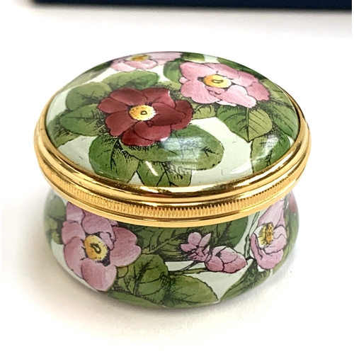 274 - A Halcyon Days 'Metropolitan Opera' enamel trinket pot, in original box