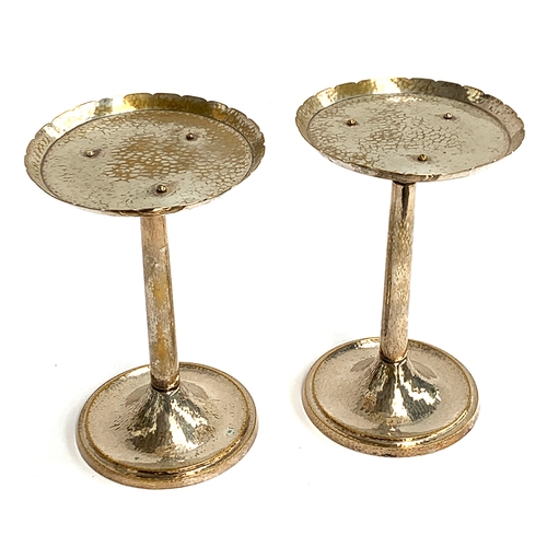 270 - Interior Design interest: A pair of heavy silver plated stands with hammered effect, 31cmH, the dish... 