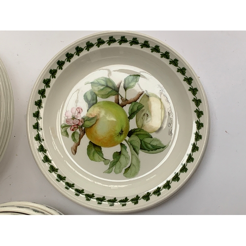 129 - A Portmeirion 'Apple Harvest' part breakfast service to include teapot, fruitbowl, sugar bowl, bowls... 