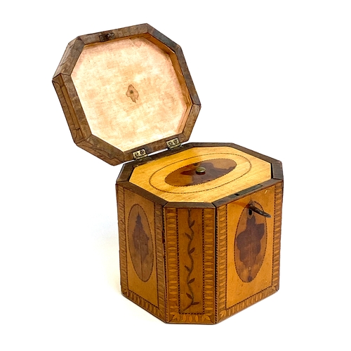 314 - A George III octagonal tea caddy, with marquetry inlay, 13cmH