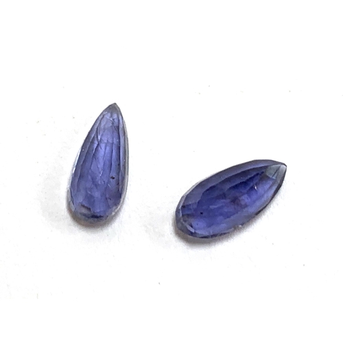 36 - A pair of loose iolite stones, 2.2cts gross weight