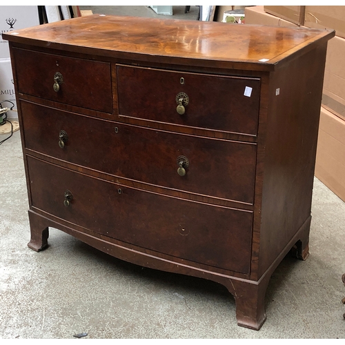 989 - An early 20th century Maple & Co. walnut veneer bowfront chest of two short over two long drawers, 9... 