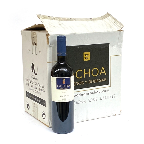 2110 - Bodegas Ochoa Tinto Reserva, Navarra 2007, 11x75cl