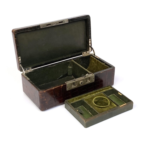 13 - An antique jewellery box with green velvet interior, bangle compartment and removeable tray, 26cmW