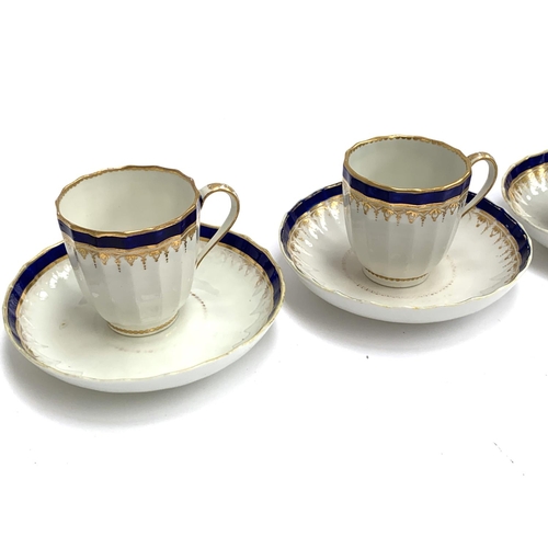 163 - A set of six 19th century Royal Crown Derby teacups and saucers, cobalt blue and gilt decoration, pu... 