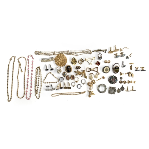 15 - A mixed lot of costume jewellery to include gold plated mariner link necklace and bracelet; tortoise... 