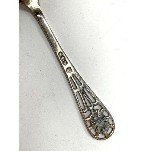 105 - A cased set of teaspoons with pierced floral design, hallmarked for Thomas Bradbury & Sons Ltd, Shef... 