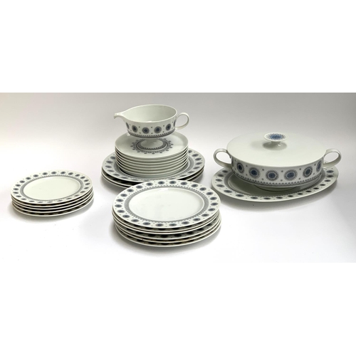 184 - A Rosenthal mid century part dinner service to include lidded tureen, sauceboat, meat plate, dinner ... 