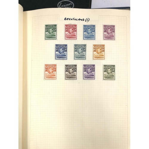 246 - A quantity of definitive and commemorative stamps and first day covers in 5 albums together with 'Hi... 