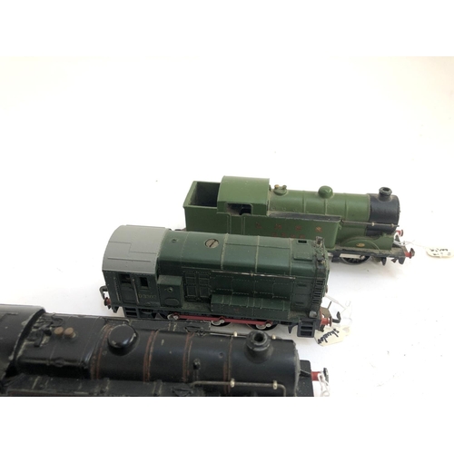 389 - Five Hornby OO gauge locomotives comprising GWR 6699, LMS 6917, LNER 9596, BR 80054, and diesel-elec... 