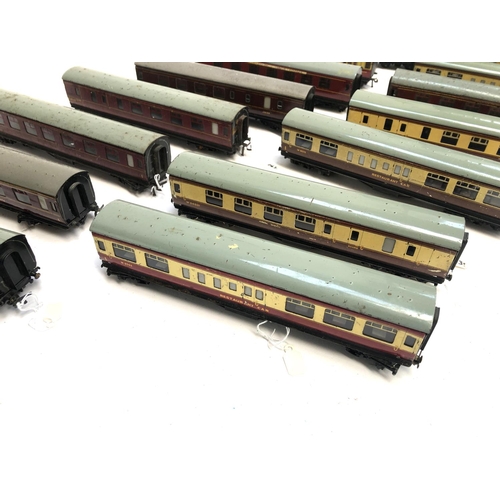 394 - A quantity of Hornby OO gauge passenger rolling stock to include LMS corridor coach 4183, BR corrido... 