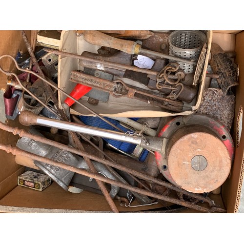 812 - A quantity of vintage tools to include a meat grinder, a box of car wing mirror glass