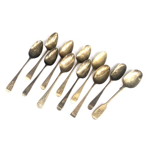 101 - A small quantity of silver teaspoons, mainly Georgian, together with a cased set of silver butter kn... 