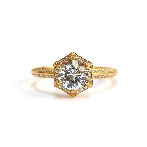 130 - A Kat Florence 18ct gold, white sapphire and diamond hexagonal cluster ring, the Ceylon white sapphi... 