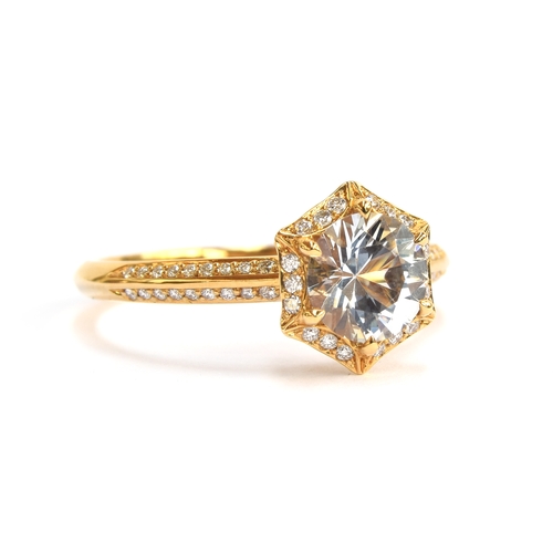 131 - A Kat Florence 18ct gold, white sapphire and diamond hexagonal cluster ring, the Ceylon white sapphi... 