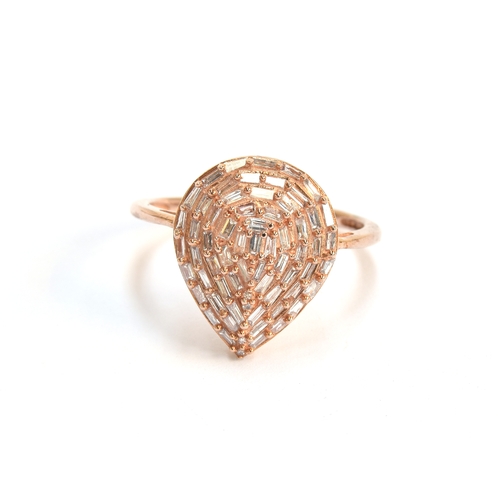 73 - A 9ct rose gold ring set with baguette diamonds, total diamond weight 0.5cts, size S, 2.8g

Provenan... 