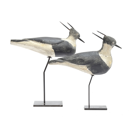 358 - Two 19th century naive folk art decoy lapwings, both mounted on stands, 24cm and 26cm long

Provenan... 