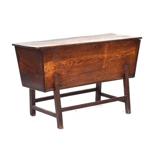 424 - A 19th century elm dough bin, 114cm wide, 46cm deep, 72cm high