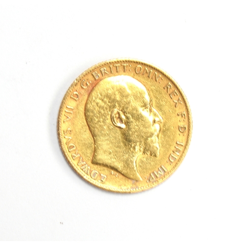 149 - An Edward VII 1905 gold half sovereign