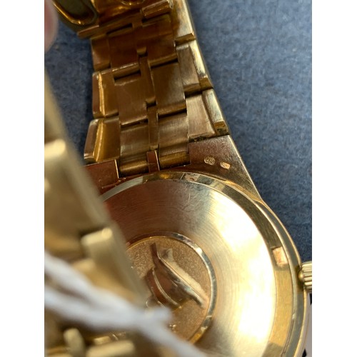 151 - An Omega Constellation 18ct gold automatic gent's wrist watch, cal.1011, 23J automatic movement, the... 