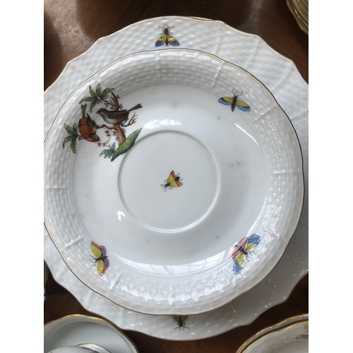 249 - A large Herend 'Rothschild Flowers' pattern porcelain dinner service, comprising dinner plates (8), ... 