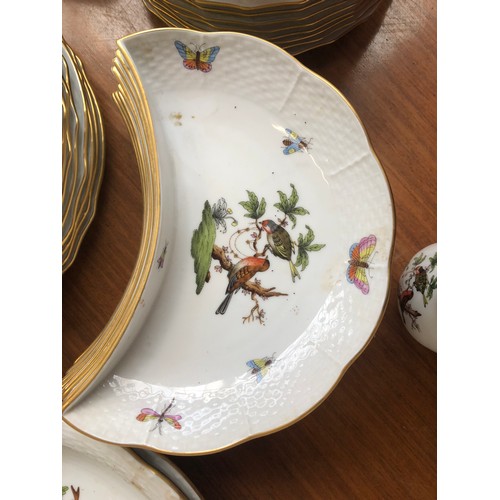 249 - A large Herend 'Rothschild Flowers' pattern porcelain dinner service, comprising dinner plates (8), ... 