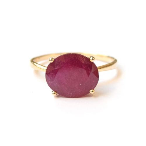 6 - A 9ct gold ring set with a Thai ruby, 6.15cts, size S, 3.1g