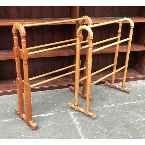 658 - Two towel rails, each approx. 66cmW