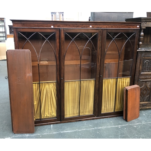 683 - A 19th century mahogany glazed bookcase with gothic astragal glazing (glass af), 189x38x157cm