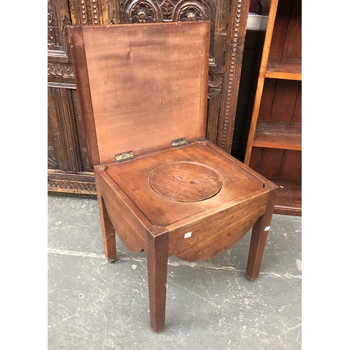 696 - A George III mahogany commode stool, 51x45x49cmH