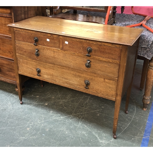 726 - A 20th century chest of two short over two long drawers, on square tapered legs and casters, 104x43x... 