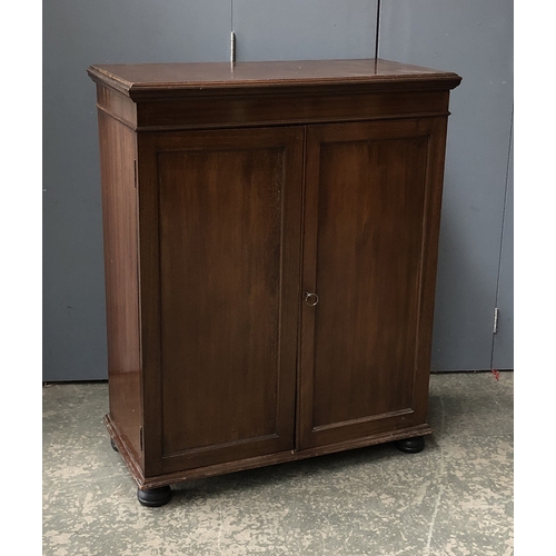 793 - A 19th century mahogany cabinet, opening to six slides, 84x40x104cmH